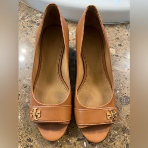 Tory Burch Kira open toe wedge heels